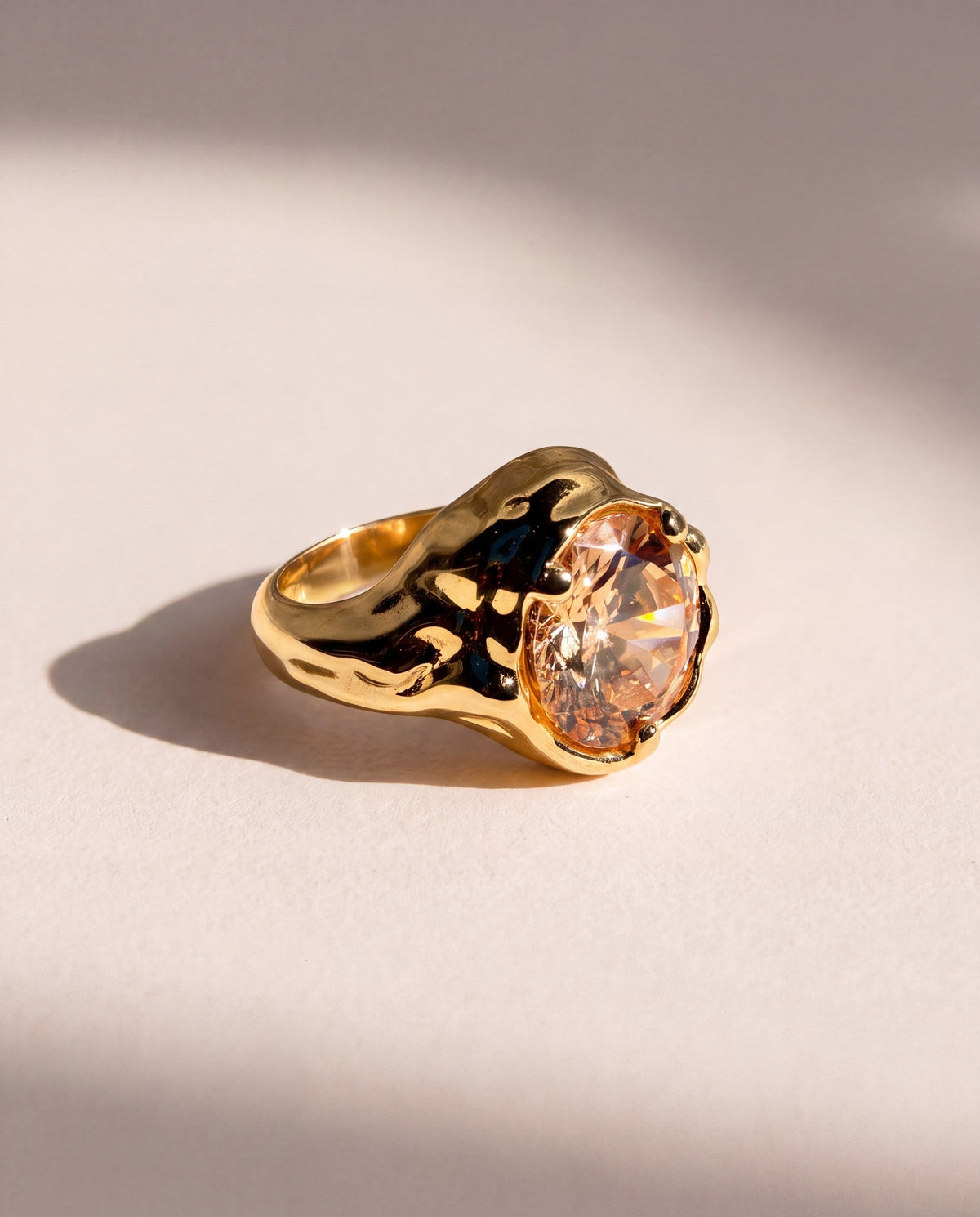 Solar Disc Ring in 18K gold vermeil with a round citrine