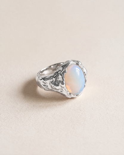Drift Oval Ring in 925 sterling silver with an oval rainbow moonstone